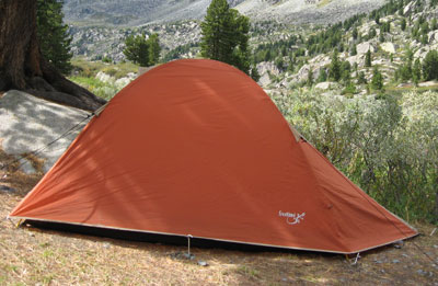 Трехместная палатка